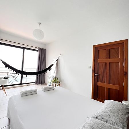 F8 1 Seaview Room, Living And Bathroom Shared , Stjulians Saint Julian's Luaran gambar