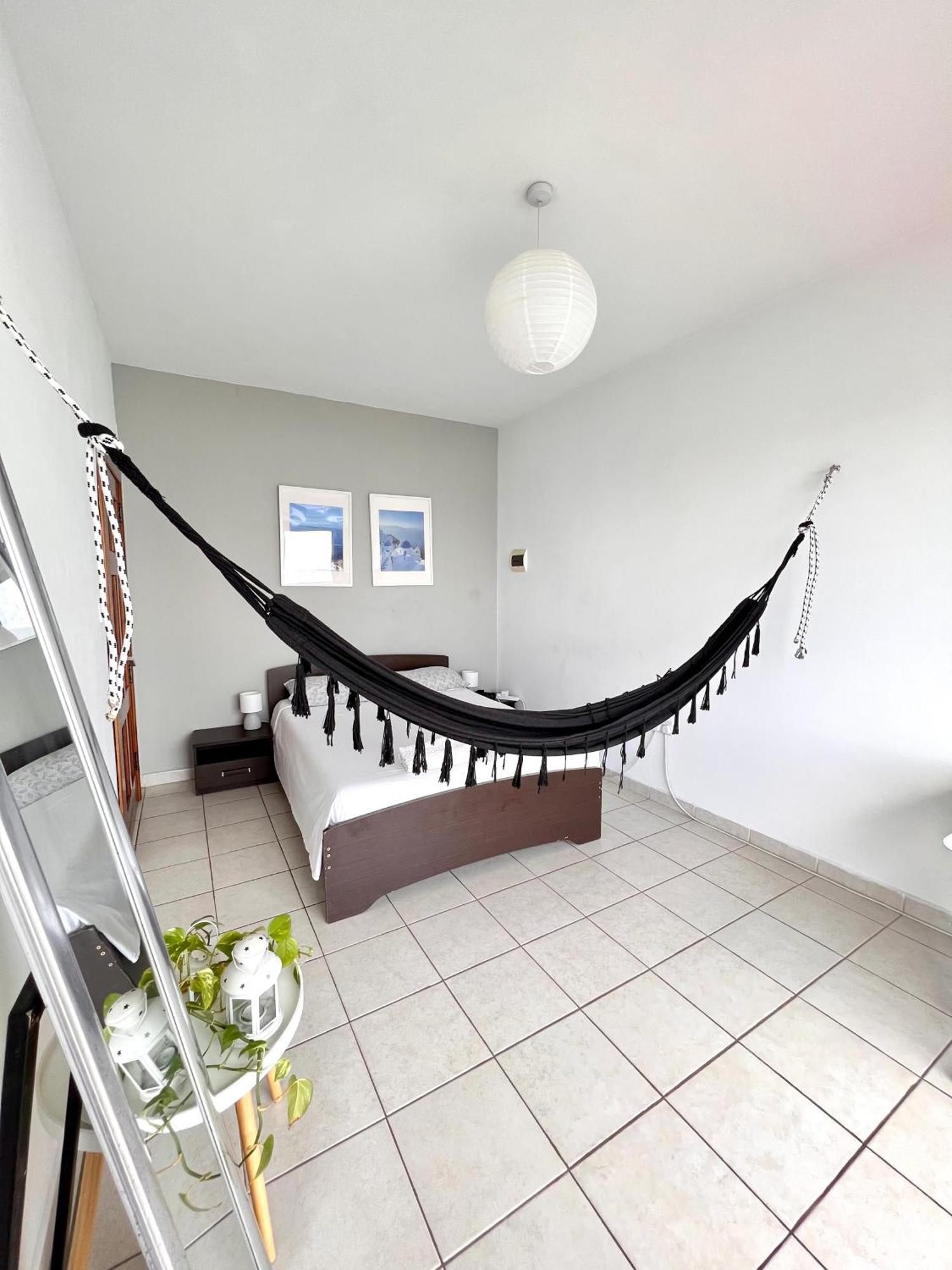 F8 1 Seaview Room, Living And Bathroom Shared , Stjulians Saint Julian's Luaran gambar